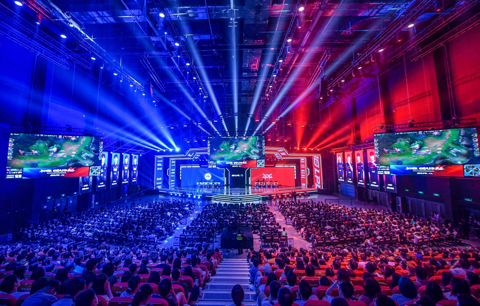 令人难忘的 令人难忘的