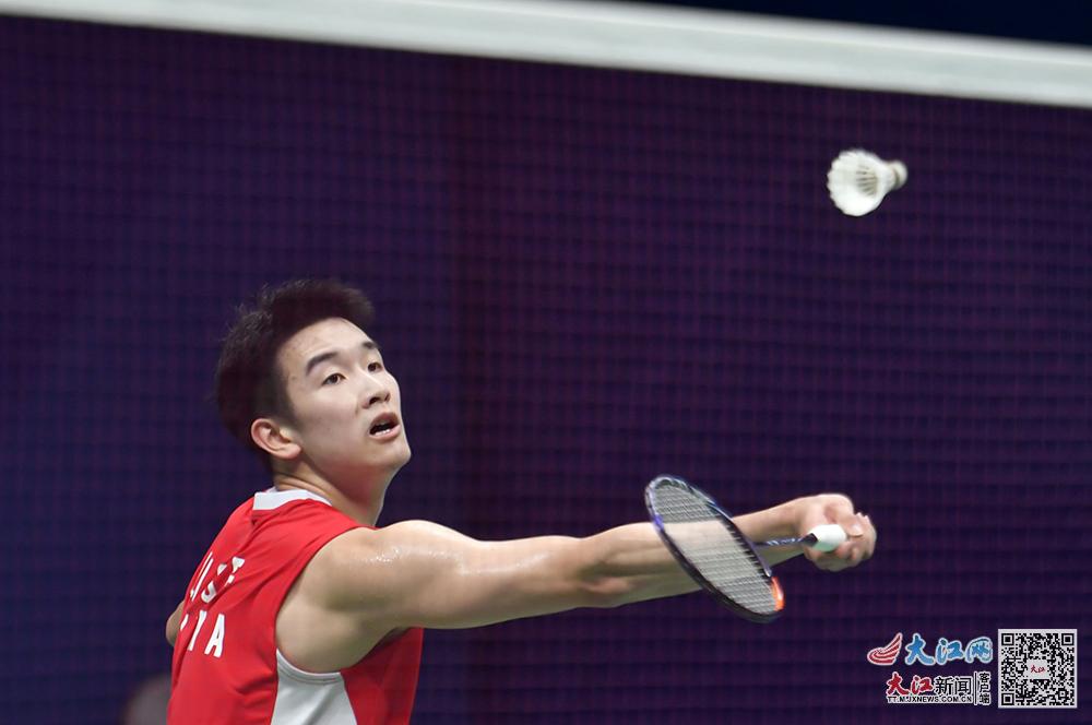 舞台上缩小 舞台上缩小