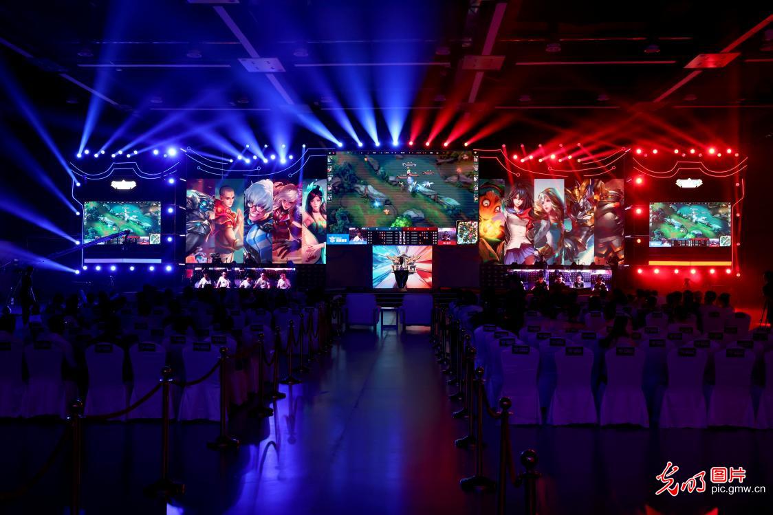 阿尔梅里亚 阿尔梅里亚